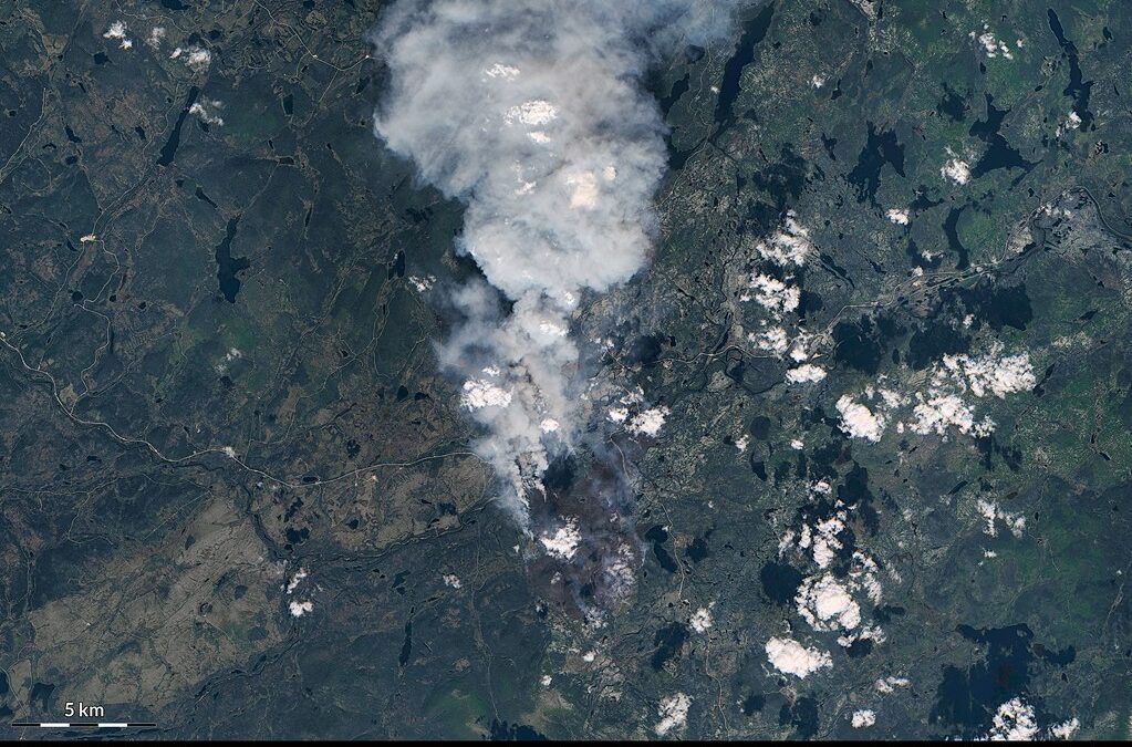 Fires near the Raja-Jooseppi–Lotta border crossing point