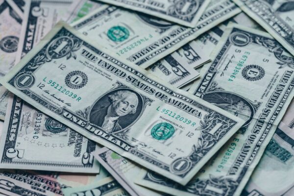 Banknotes cash currency - Credit to https://homegets.com/